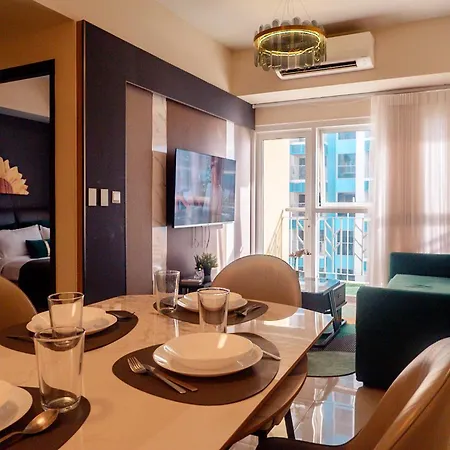 Luxury Condo At Bayshore Residential Phase 2 Beside Okada & Near Moa