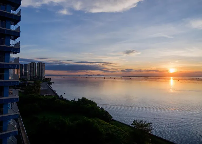 Luxury At Bayshore Residential Phase 2 Beside Okada & Near Moa Aparthotel Manila
