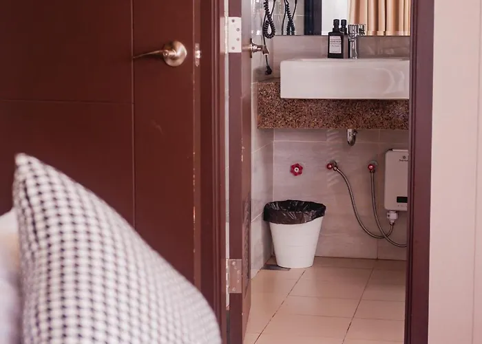 Aparthotel Luxury At Bayshore Residential Phase 2 Beside Okada & Near Moa Manila