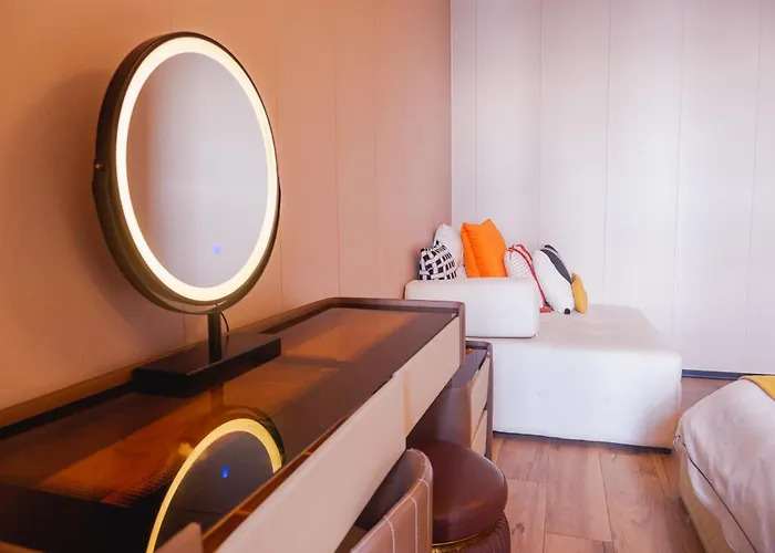 Luxury At Bayshore Residential Phase 2 Beside Okada & Near Moa * Manila