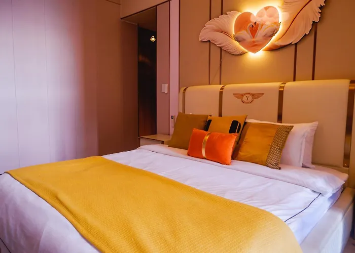Luxury At Bayshore Residential Phase 2 Beside Okada & Near Moa Aparthotel Manila