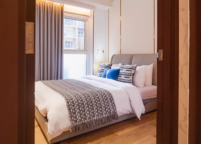 Aparthotel Luxury At Bayshore Residential Phase 2 Beside Okada & Near Moa Manila